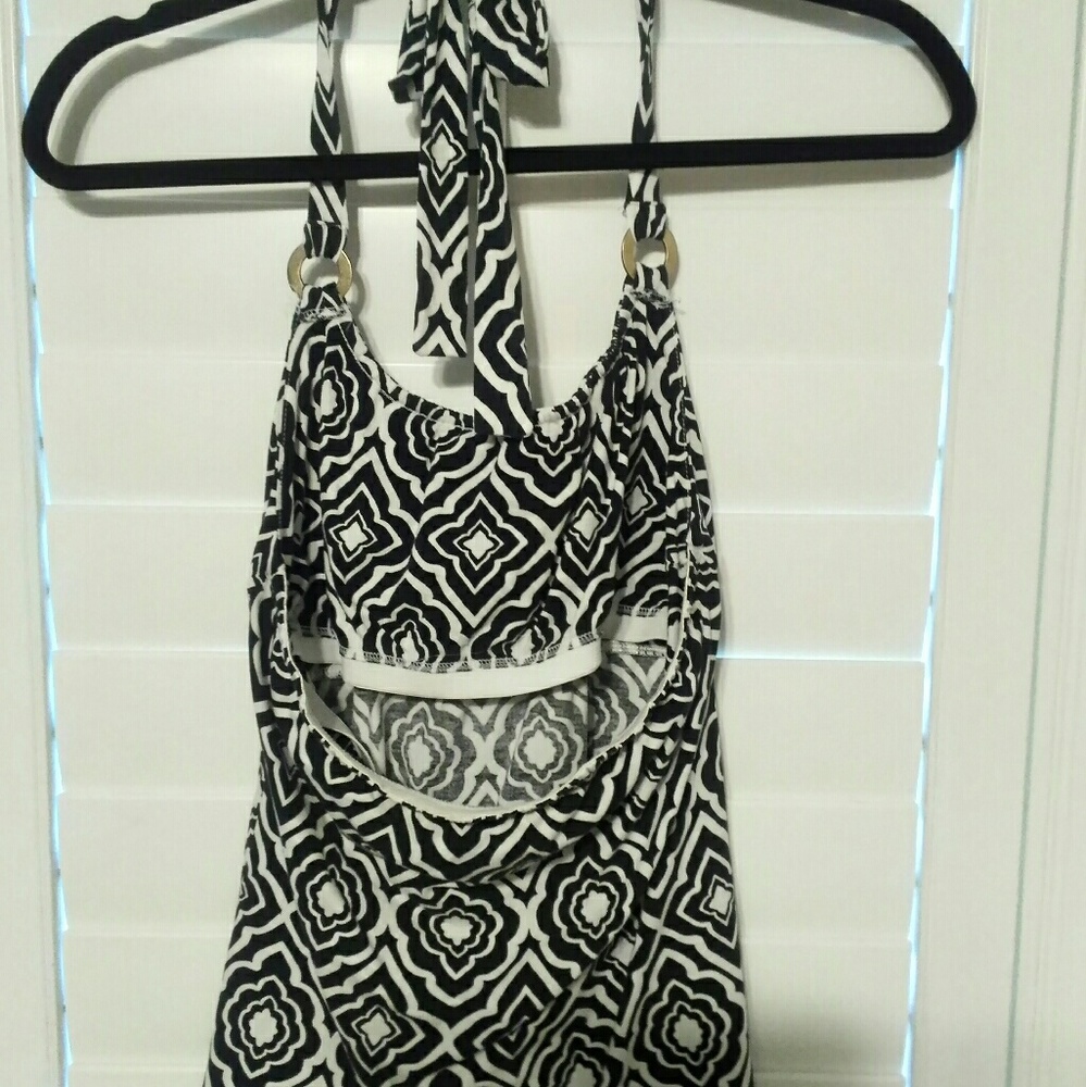 Halter top - Picture 3 of 3